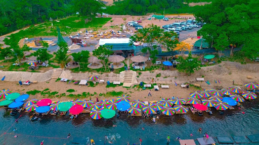 ลานกางเต็นท์นครนายก